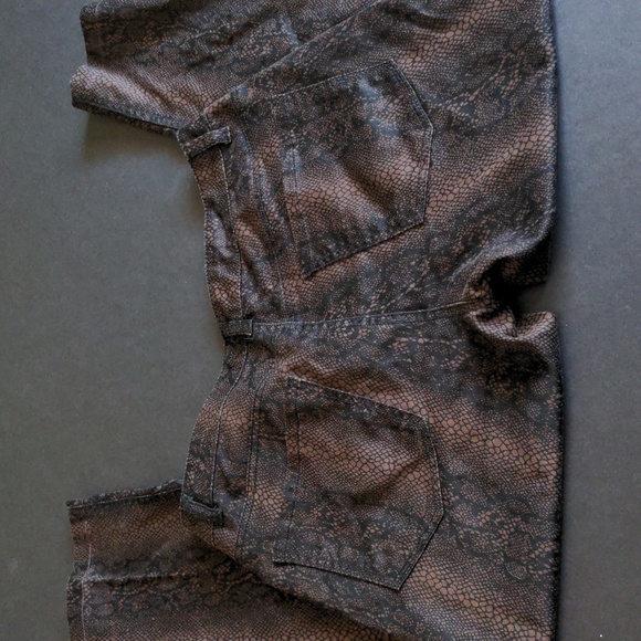 Liverpool Snakeskin Pattern Jeans - Picture 6 of 8